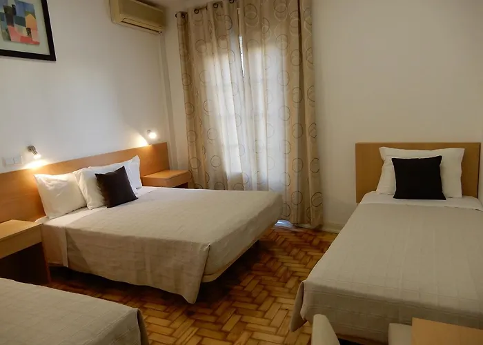 Guesthouse Coimbra City بيت ضيافة كويمبرا