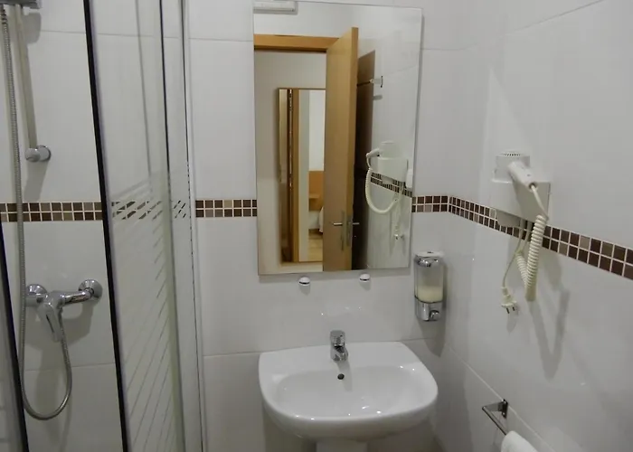 Guesthouse Coimbra City 3* كويمبرا