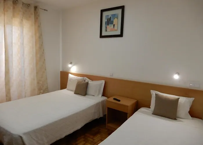 Guesthouse Coimbra City بيت ضيافة كويمبرا